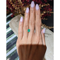 1.18 Ct. Emerald from Colombia Life Style