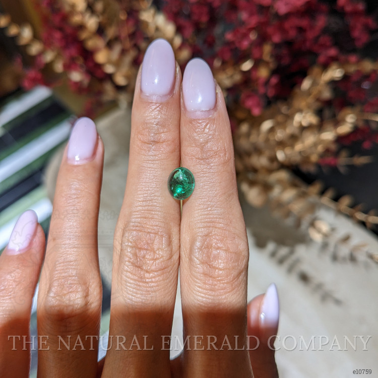 1.43 Ct. Cabochon Emerald from Colombia