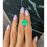 6.84 Ct. Emerald from Colombia Life Style