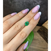2.02 Ct. Emerald from Colombia Life Style