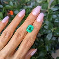 5.74 Ct. Emerald from Colombia Life Style