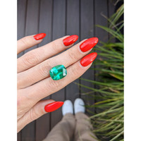 10.48 Ct. Emerald from Zambia Life Style