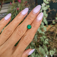 1.33 Ct. Emerald from Zambia Life Style
