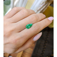 1.66 Ct. Emerald from Colombia Life Style