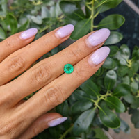 1.23 Ct. Emerald from Zambia Life Style