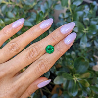 3.42 Ct. Emerald from Zambia Life Style