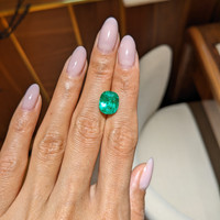 4.83 Ct. Emerald from Colombia Life Style