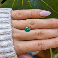 1.05 Ct. Emerald from Zambia Life Style