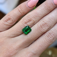 2.51 Ct. Emerald from Zambia Life Style