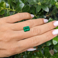 3.28 Ct. Emerald from Zambia Life Style