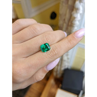 2.57 Ct. Emerald from Colombia Life Style