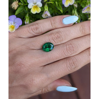 2.92 Ct. Emerald from Zambia Life Style