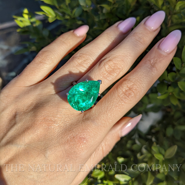14.84 Ct. Emerald from Colombia