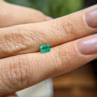 0.38 Ct. Emerald from Zambia Life Style