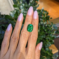 8.62 Ct. Emerald from Zambia Life Style