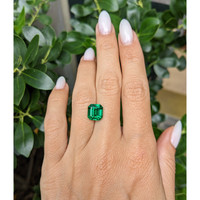 2.94 Ct. Emerald from Zambia Life Style