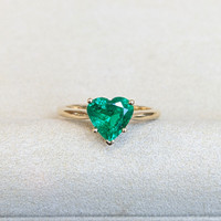 1.58 Ct. Emerald from Zambia Life Style
