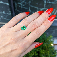 1.90 Ct. Emerald from Zambia Life Style