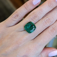 6.93 Ct. Emerald from Zambia Life Style