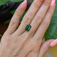 2.34 Ct. Emerald from Zambia Life Style