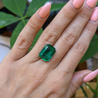 7.91 Ct. Emerald from Zambia Life Style
