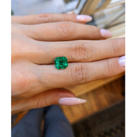2.16 Ct. Emerald from Colombia Life Style