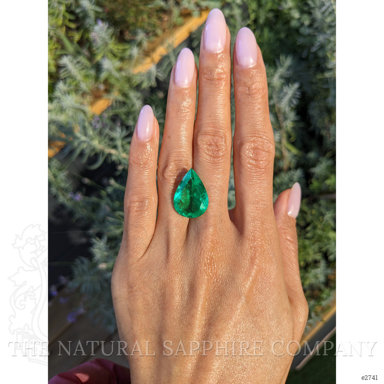 10.94 Ct. Emerald from Colombia