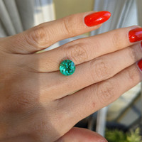 2.59 Ct. Emerald from Colombia Life Style