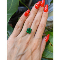 4.85 Ct. Emerald from Zambia Life Style