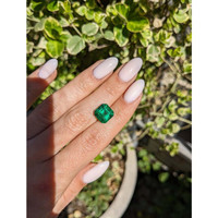 5.14 Ct. Emerald from Zambia Life Style