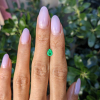 0.50 Ct. Emerald from Colombia Life Style