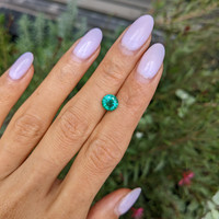 1.22 Ct. Emerald from Zambia Life Style