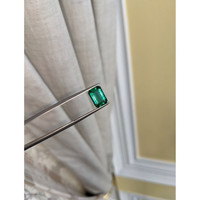 2.28 Ct. Emerald from Zambia Life Style