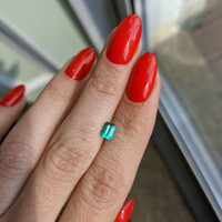 0.54 Ct. Emerald from Russia Life Style