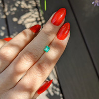 0.57 Ct. Emerald from Russia Life Style