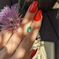 0.91 Ct. Emerald from Russia Life Style