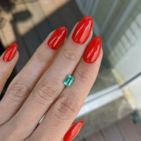 0.92 Ct. Emerald from Russia Life Style