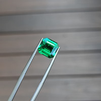 2.71 Ct. Emerald from Zambia Life Style