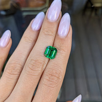 2.71 Ct. Emerald from Zambia Life Style