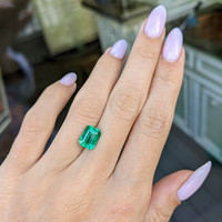 2.54 Ct. Emerald from Zambia Life Style