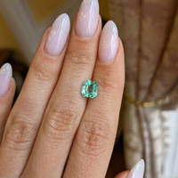 1.39 Ct. Emerald from Colombia Life Style
