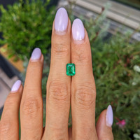 1.32 Ct. Emerald from Zambia Life Style