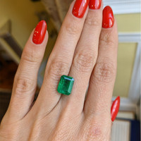 3.40 Ct. Emerald from Brazil Life Style
