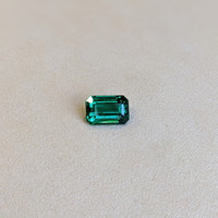 7.99 Ct. Emerald from Zambia Life Style