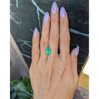 3.23 Ct. Emerald from Colombia Life Style