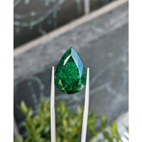 17.52 Ct. Emerald from Brazil Life Style