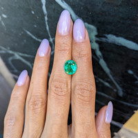 2.76 Ct. Emerald from Colombia Life Style