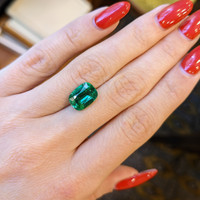 3.23 Ct. Emerald from Zambia Life Style
