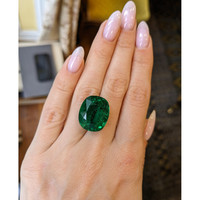 21.78 Ct. Emerald from Zambia Life Style