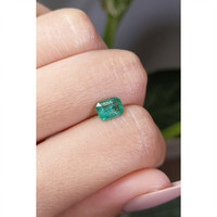 0.91 Ct. Emerald from Zambia Life Style